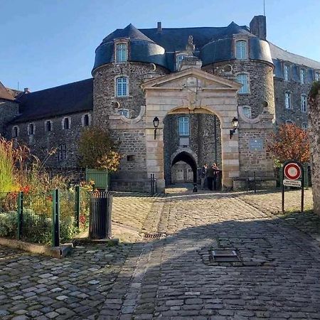 L'Appartement Du Chateau Boulogne-sur-Mer Exterior photo